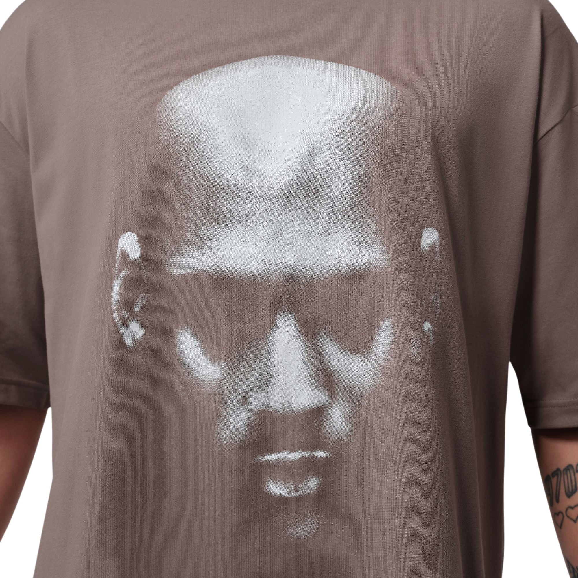 Dri-FIT Sport Graphic T-Shirt Grey - Image 3