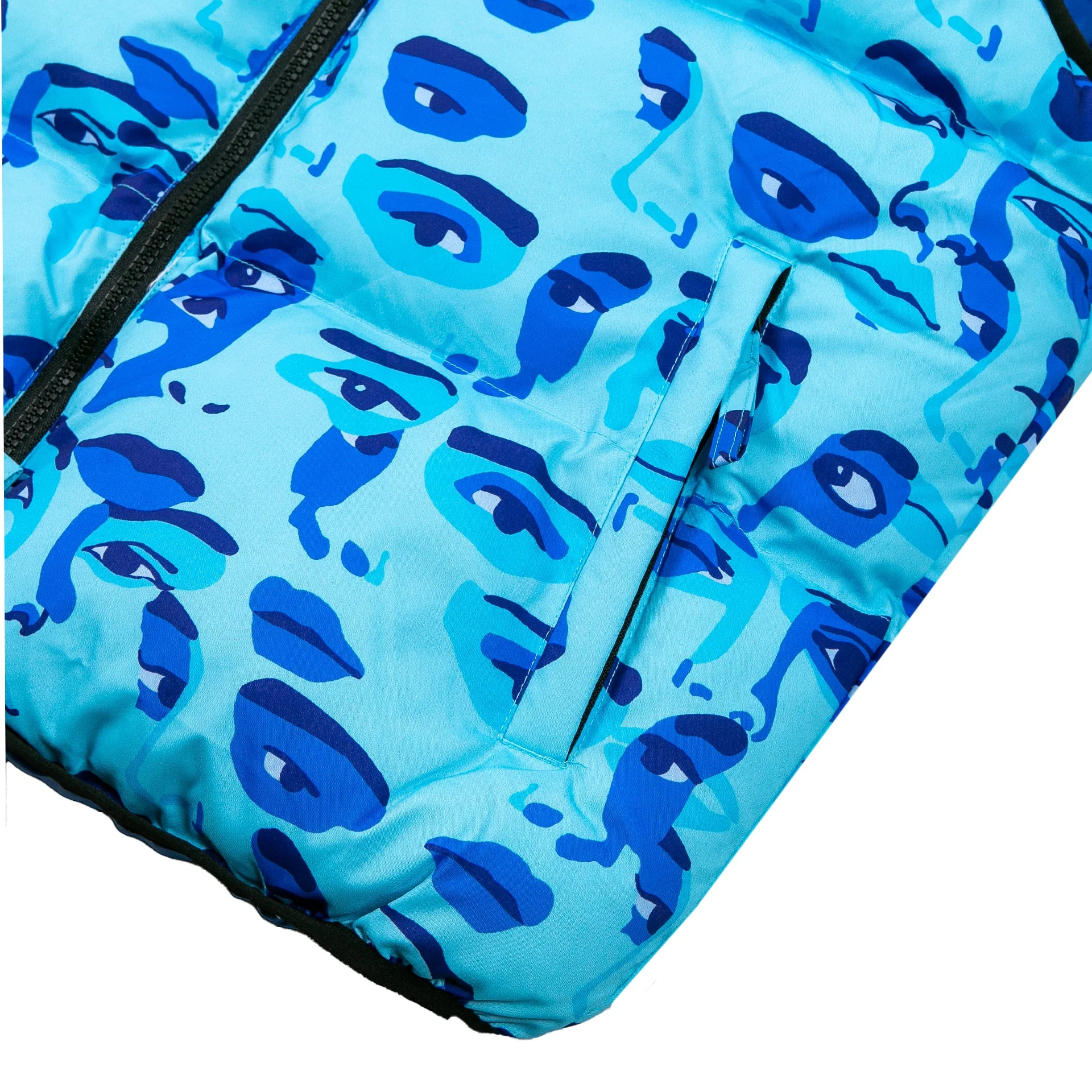 Face Camo B ue Puffer Vest - Image 3