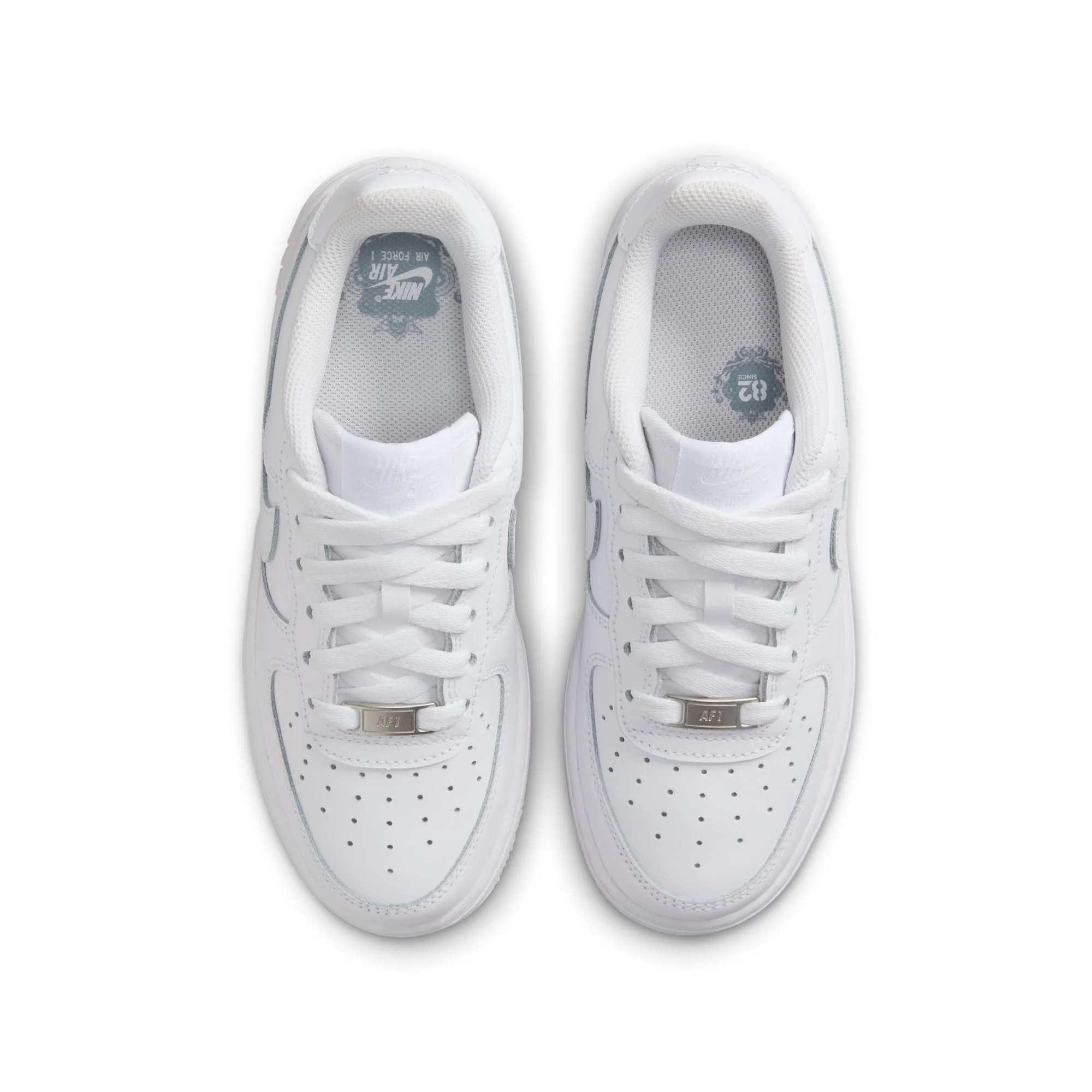 Nike Air Force 1 Le Triple White - Image 4