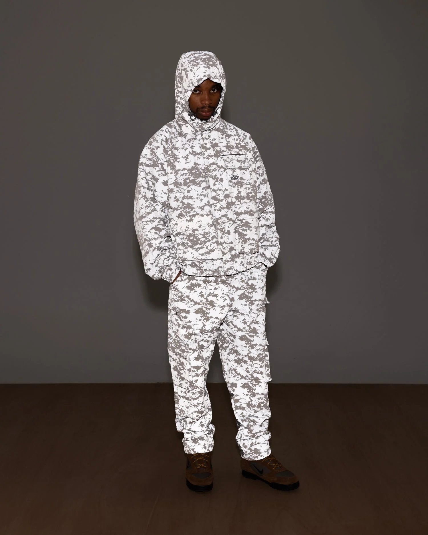 Digi Camo Reflective Jacket - Image 5